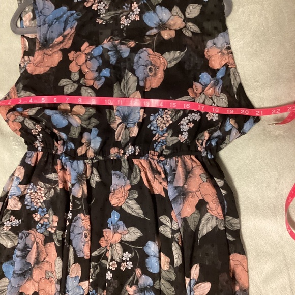 NWOT Torrid black floral clip dot dress with removable slip, size 1 - Picture 8 of 8